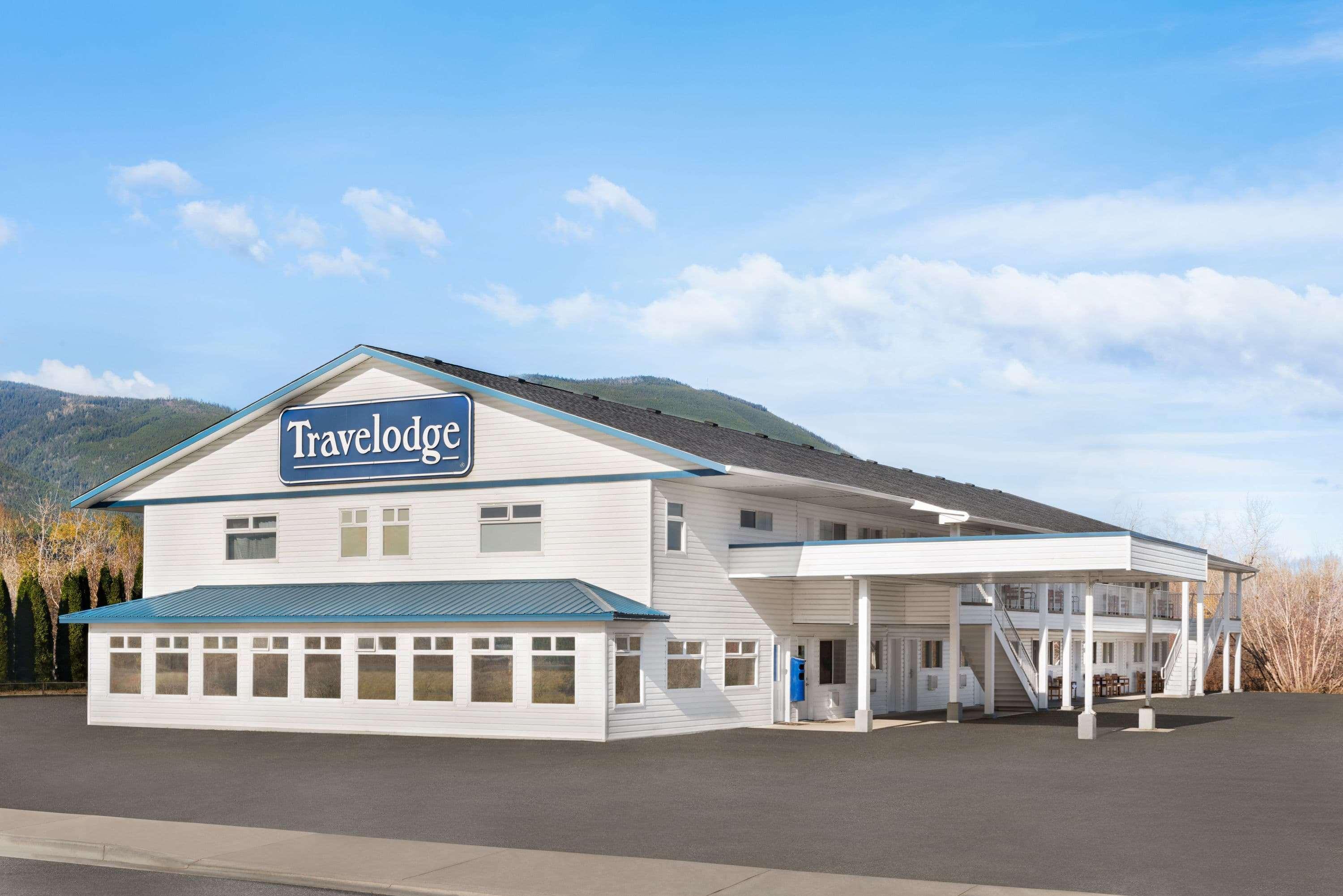 Travelodge By Wyndham Salmon Arm Bc Kültér fotó